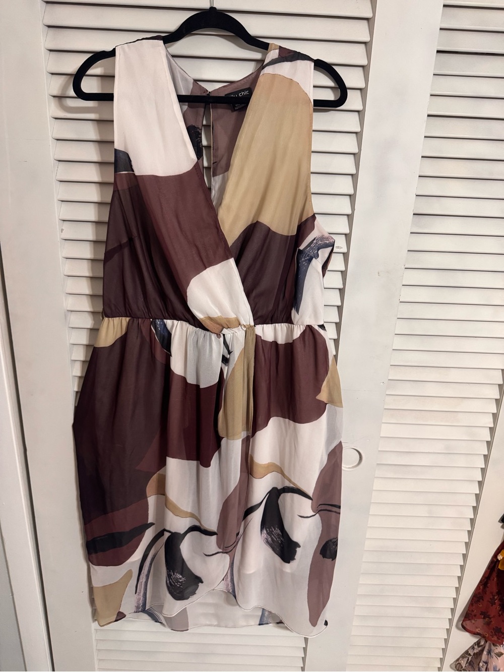 City Chic Sleeveless Abstract Mini Dress in Brown, Cream & Tan